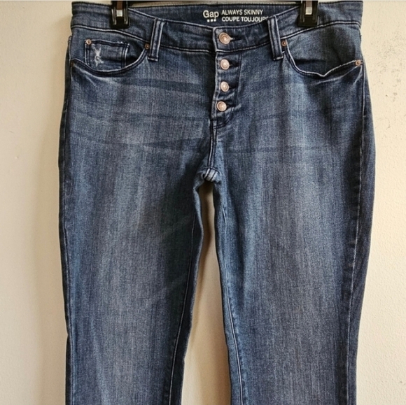 69 GAP TRUE SKINNY BUTTON FRONT FLY MEDIUM WASH INDIGO SIZE 8|29R - Picture 3 of 7